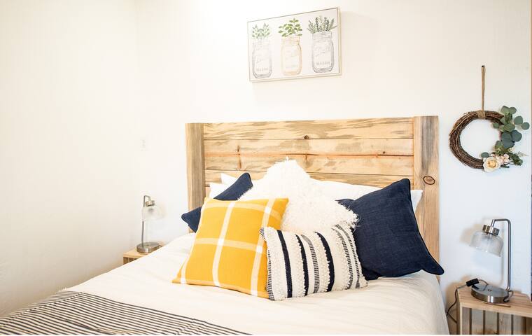 Airbnb Jamestown Vacation Rentals Places To Stay