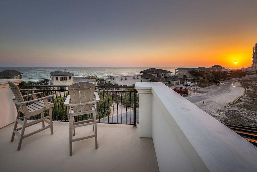 Bourbon Beach - Vacation Rental in Miramar Beach