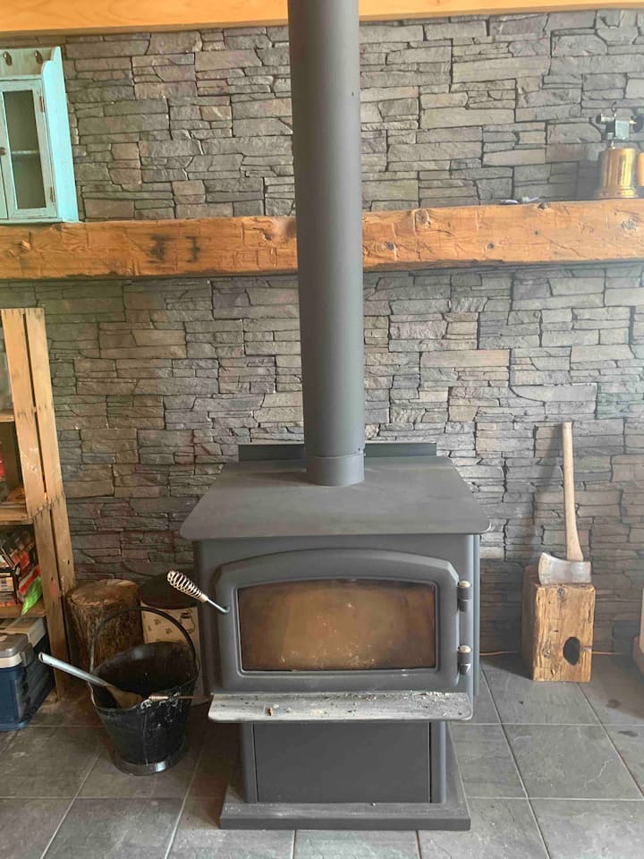 Lakefront Cottage On Quiet Lake, Private Dock Ac - Kawartha Lakes