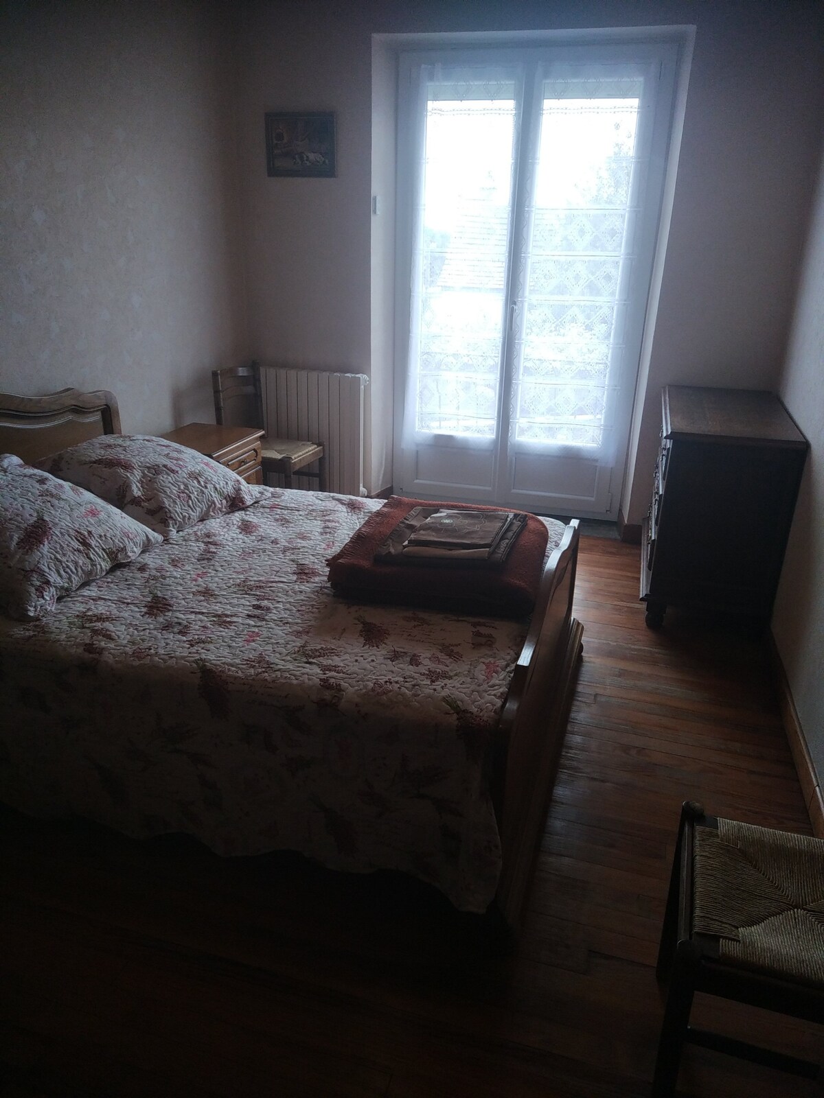 غرفة النوم 2