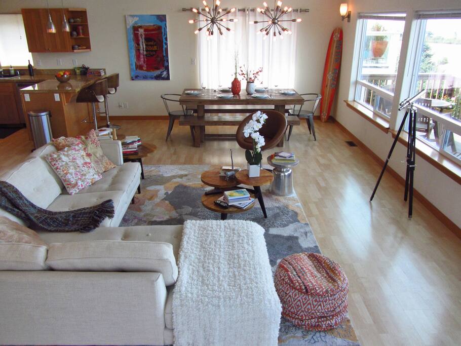 Living and dining area