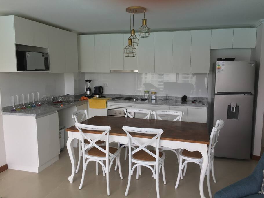 Cocina americana-comedor