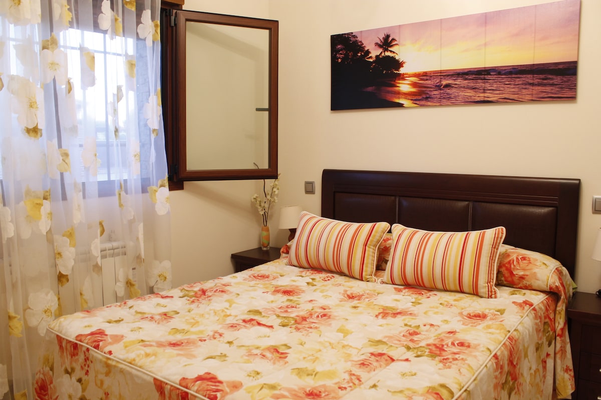 Dvojlôžková izba s manželskou posteľou 1 vlastná