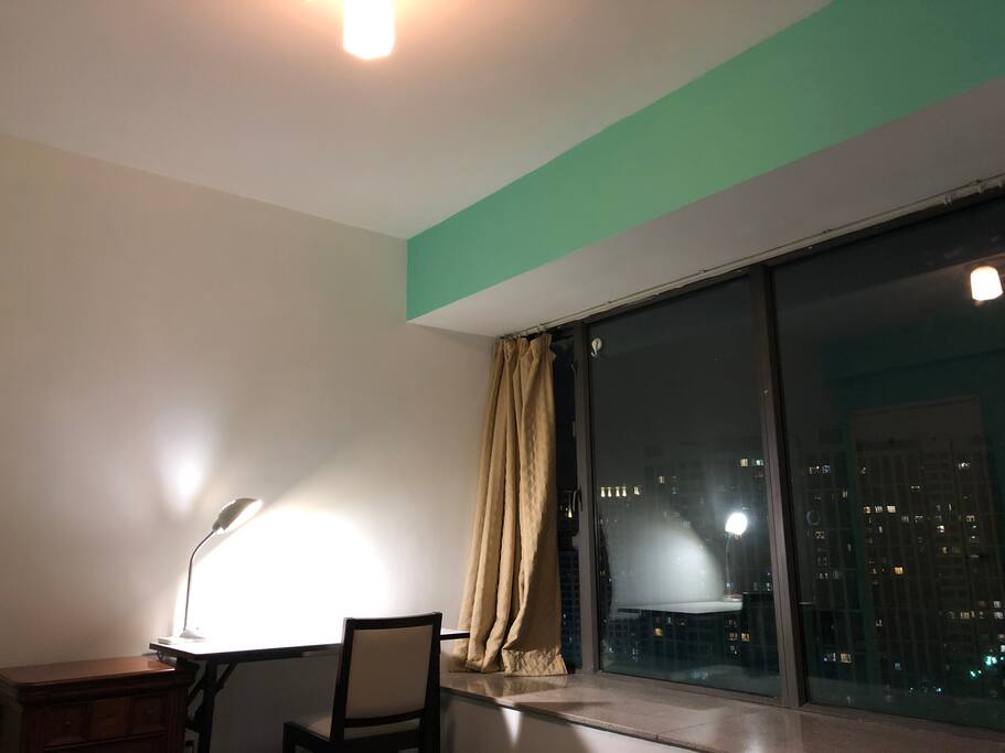 Modern & Bright room