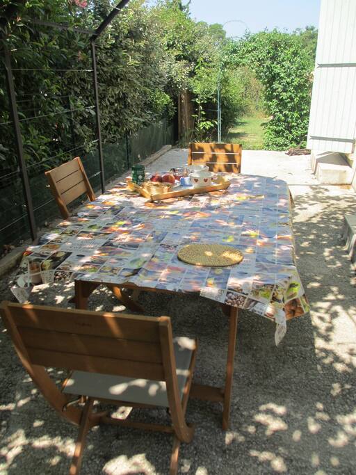 ...ou sur la terrasse...