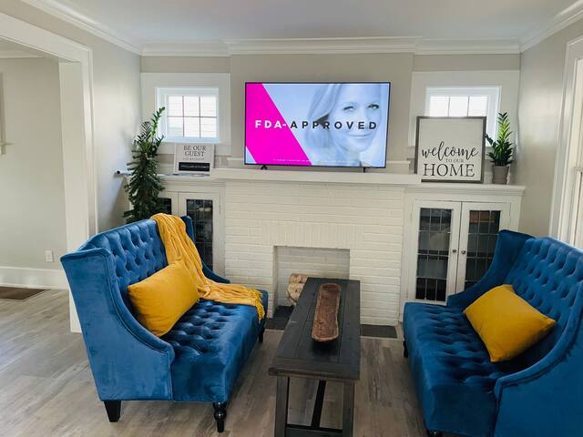 3 blocks to Strong/Golisano, UofR gallery image 2