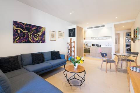 Popular Airbnb listing: Urban Oasis so close to Downtown yet so peaceful! in Redfern