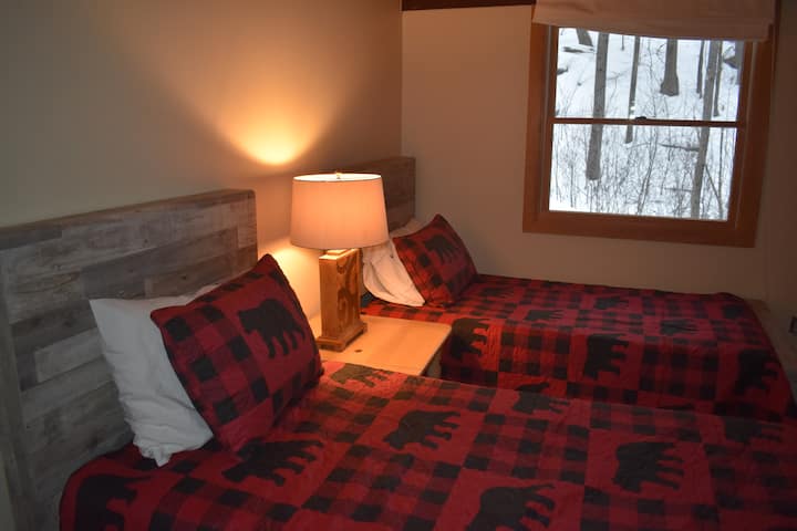 双床客房， 2张双床客房。