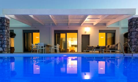 Villa Emerald in Lindos with swimming pool