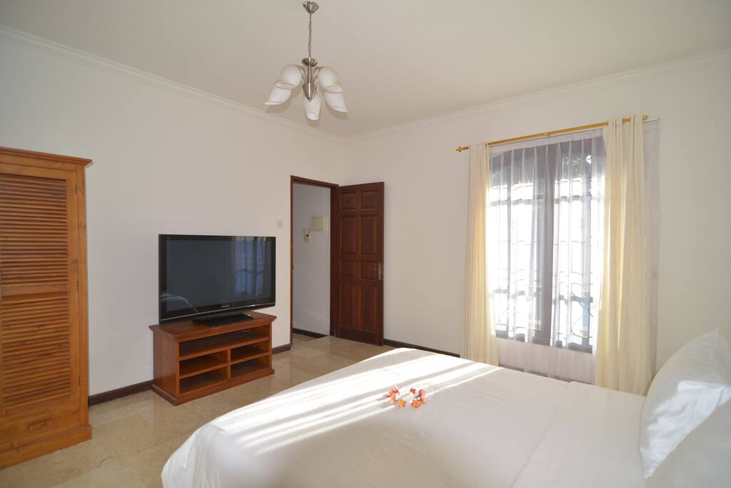 Bed room