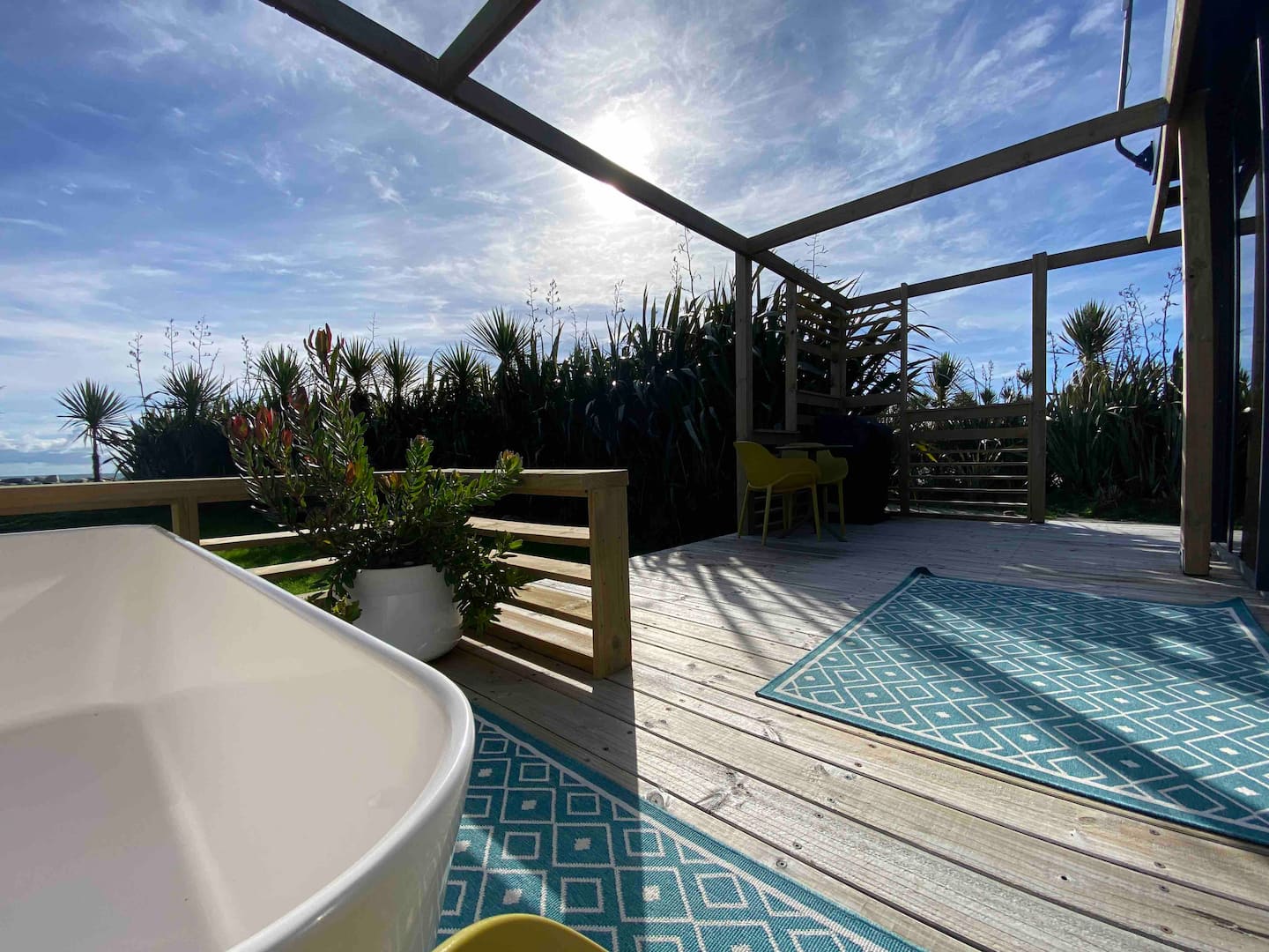 Boutique Pod Just Meters From The Tasman Sea. 2