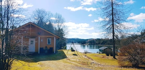 Idyllic guesthouse on farm with boat rentals