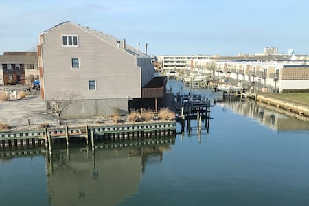 Updated Waterfront  Condo with Canal Views