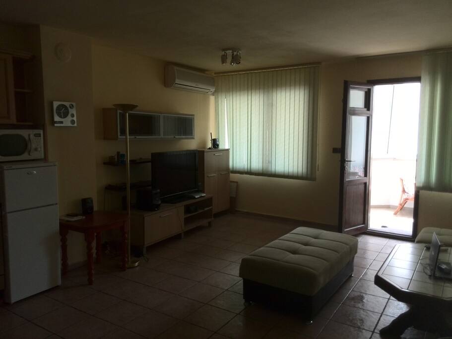 Livingroom from the entrance