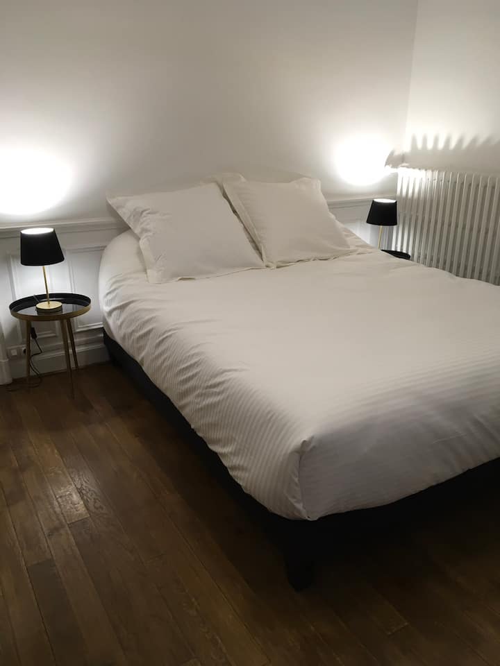 غرفة النوم 1