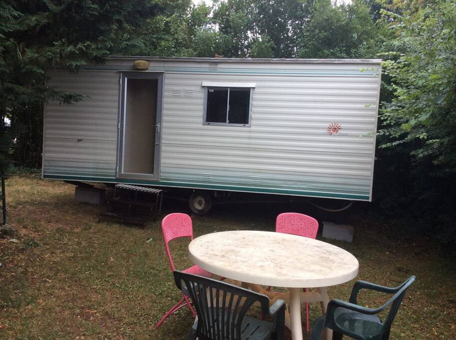 Mobil home 2 chambres 4 couchages 16 m2