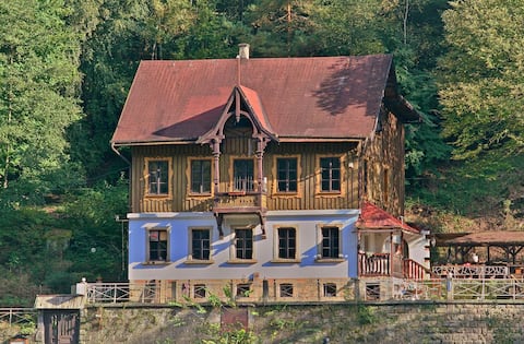 Chata Na Suché Kamenice