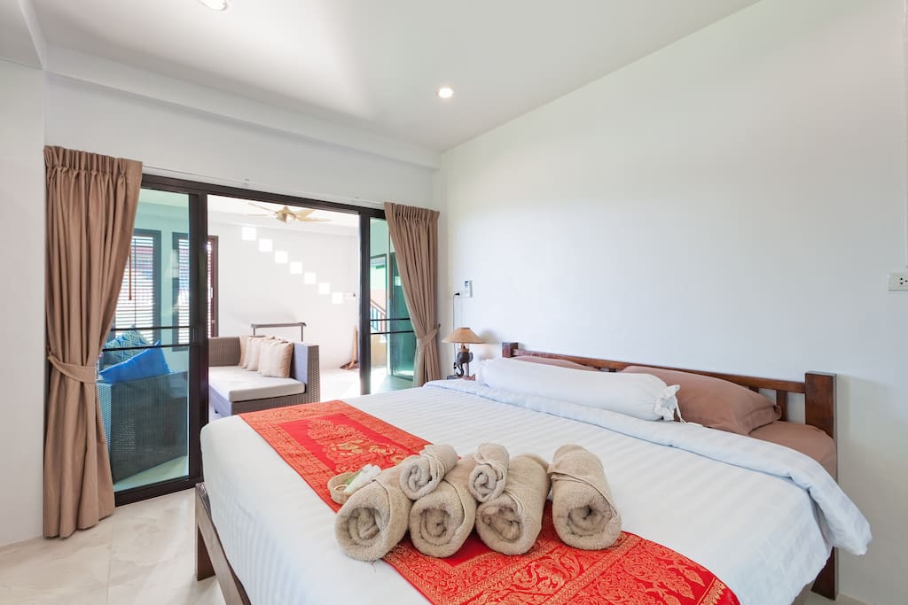 Master bedroom with direct terrace access