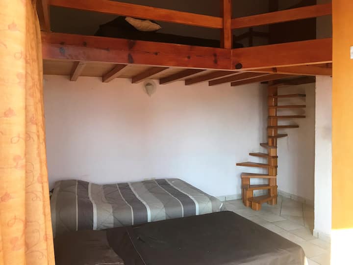 Recámara 2 con tapanco para niños o jóvenes