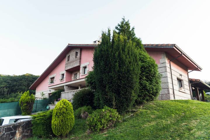 Bonito chalet Arcentales Vizcaya E-BI-0104 gallery image 2