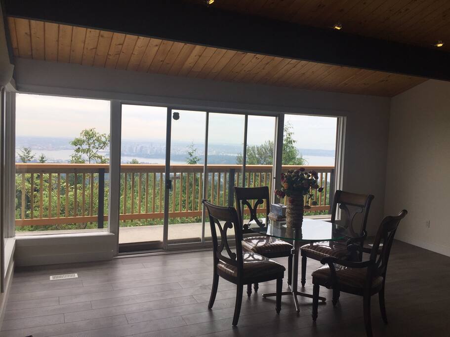 Common Living Area (shared)