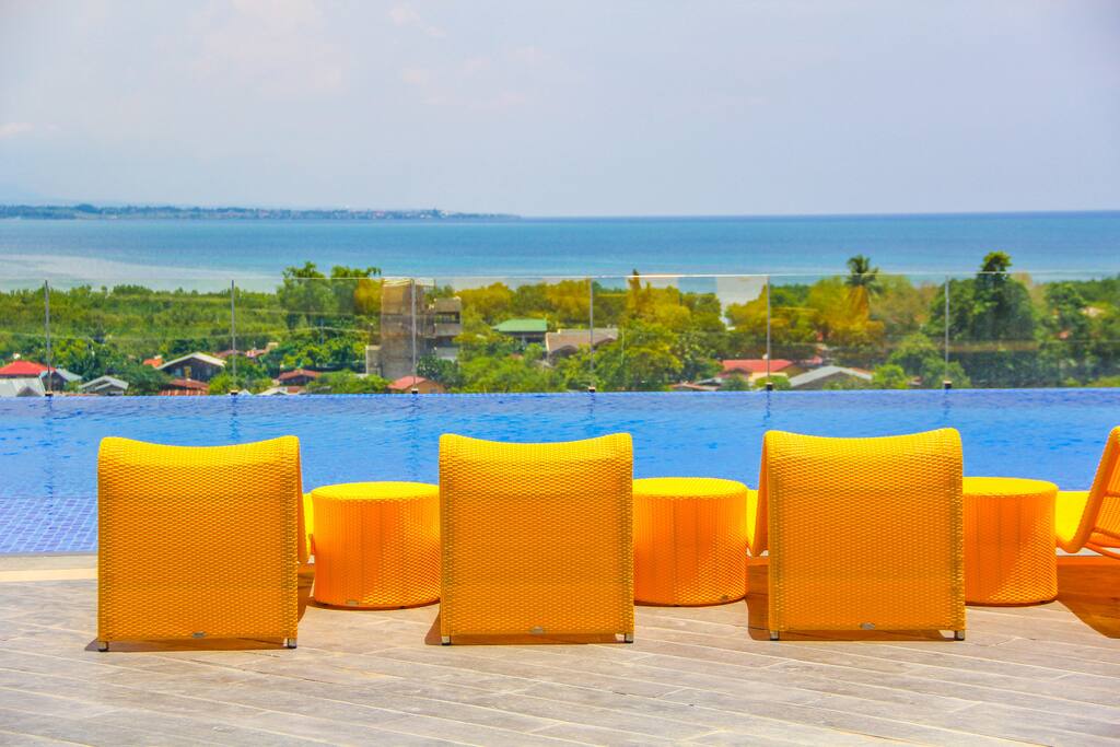 Great see view from the Infiniti pool