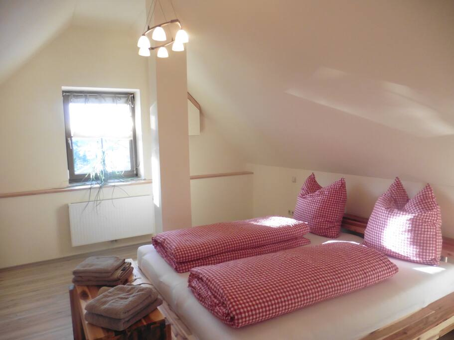 2 Bett Zimmer
