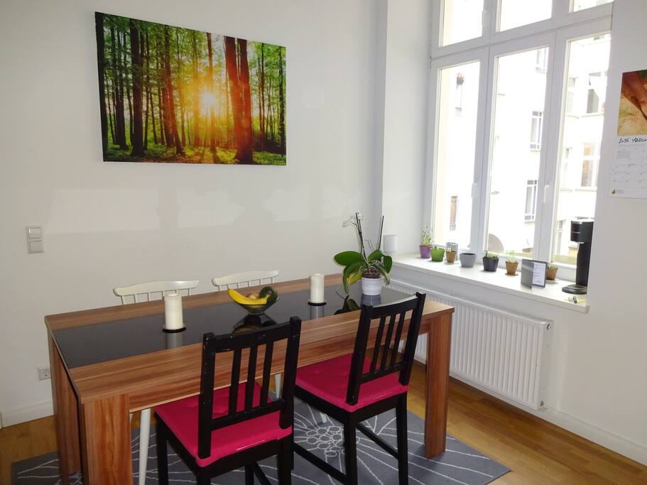 Kitchen table