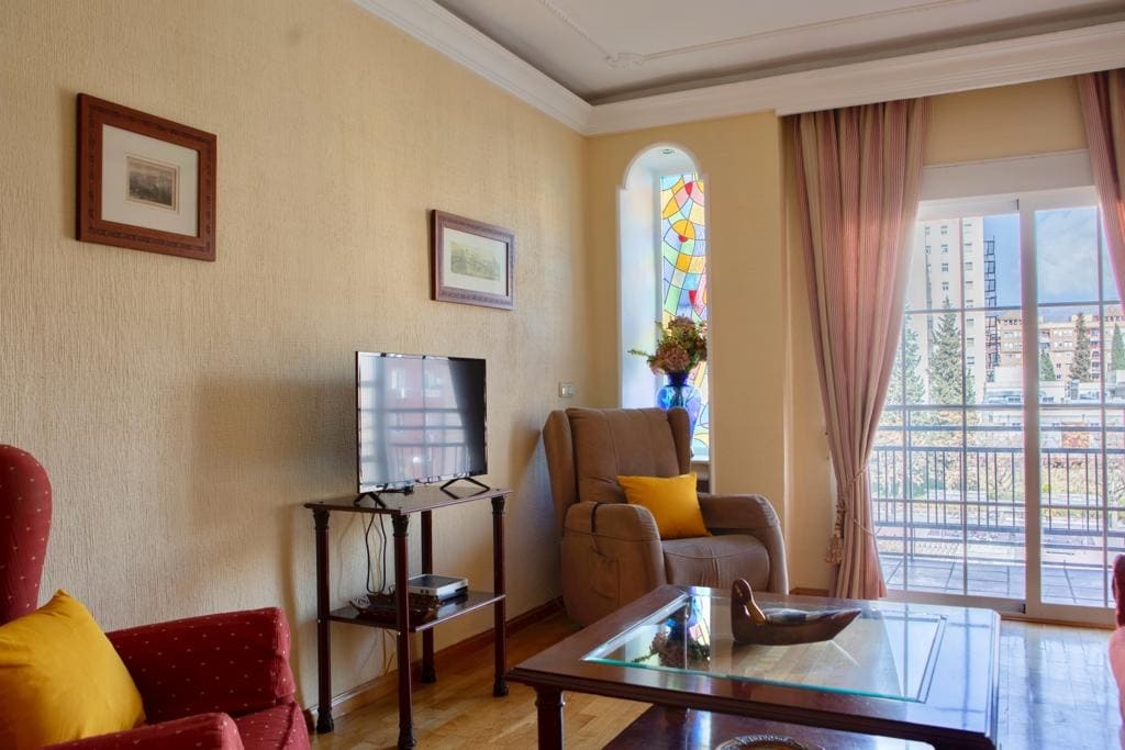 Villa Coral — view 2