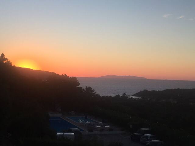 Appartamento in residence con vista mare