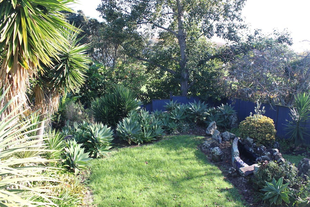 Large back garden