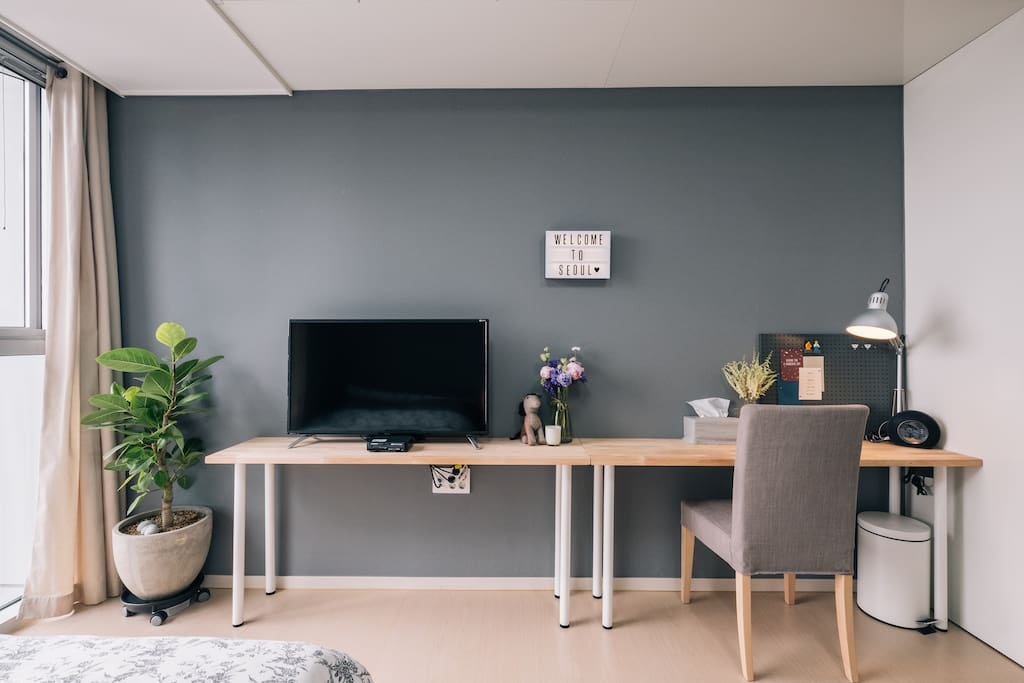 Welcome to our beautiful studio! Working desk is available