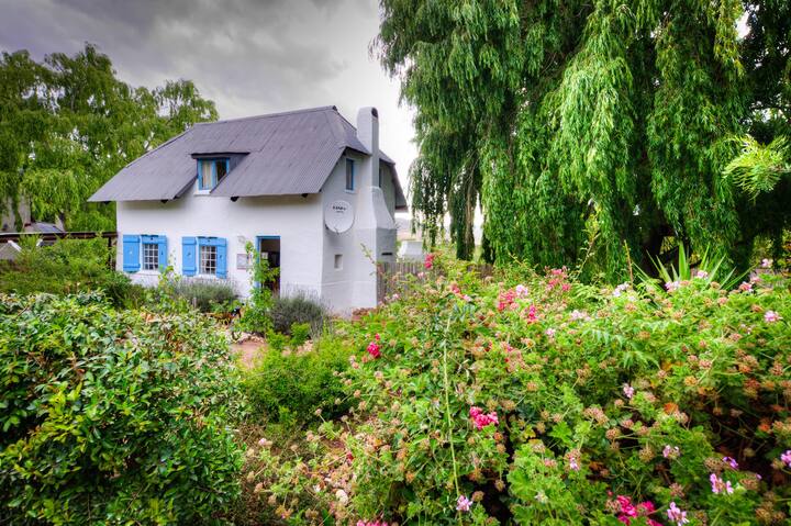 Little Oak Cottage