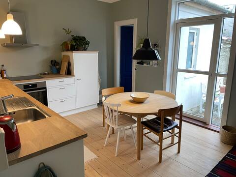 Henrik's City Appartment