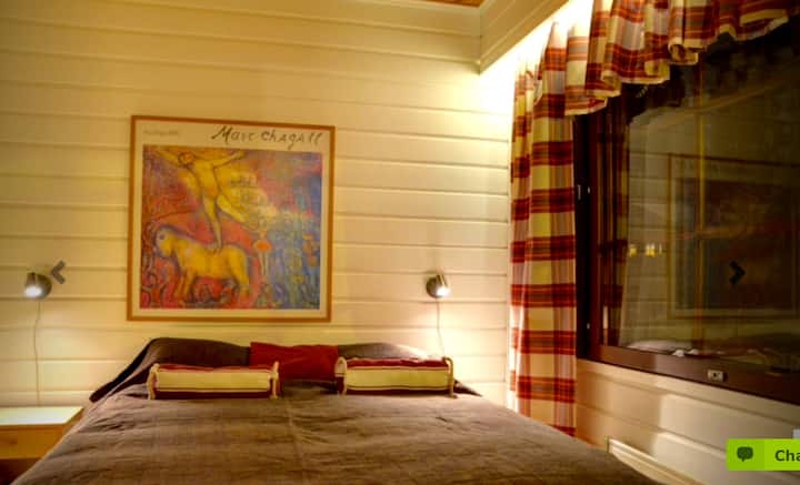 Chumba cha kulala cha ghorofa ya kati kilicho na vitanda vya kujitegemea