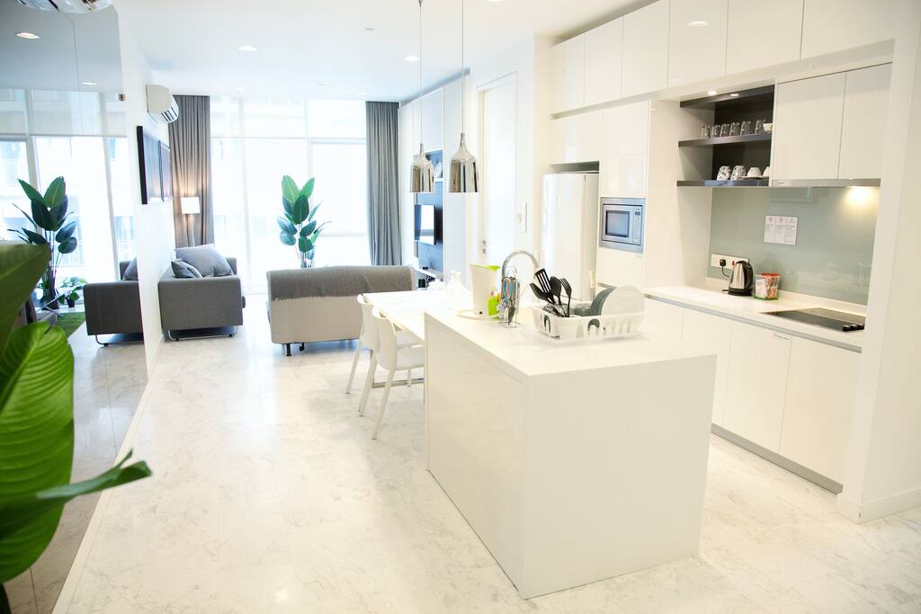 Premium suites with 2BR+2Bath, Spacious - 1055sqft