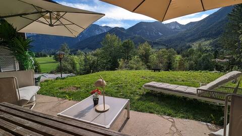 Idyllic mountain chalet in secluded spot - 6 pers.