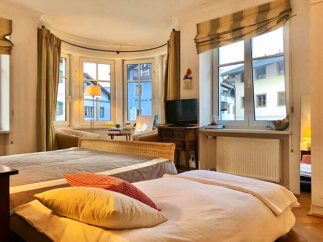 Central | Clean | Comfort