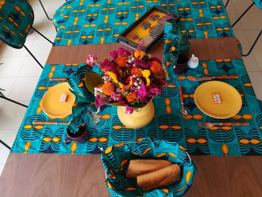 Petit déjeuner servi tous les jours