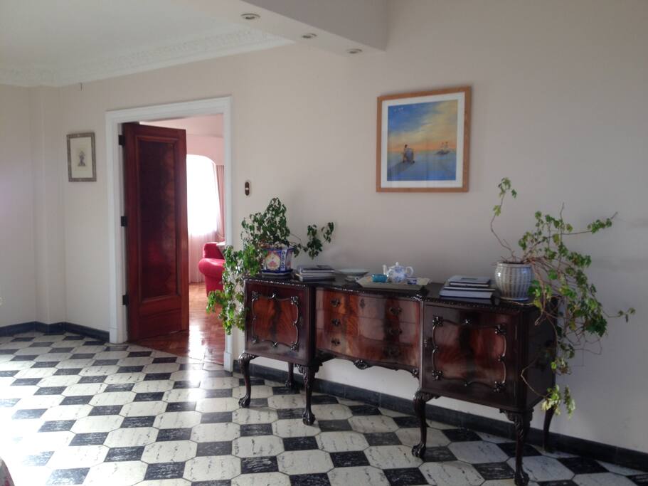 Elegante hall de distribución