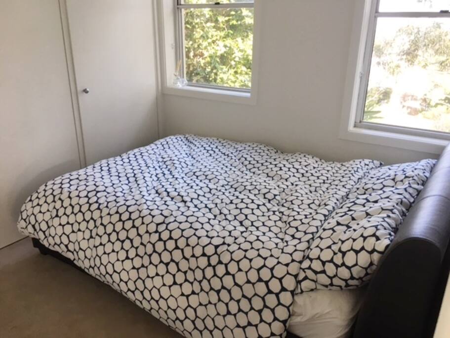Bedroom with queen bed