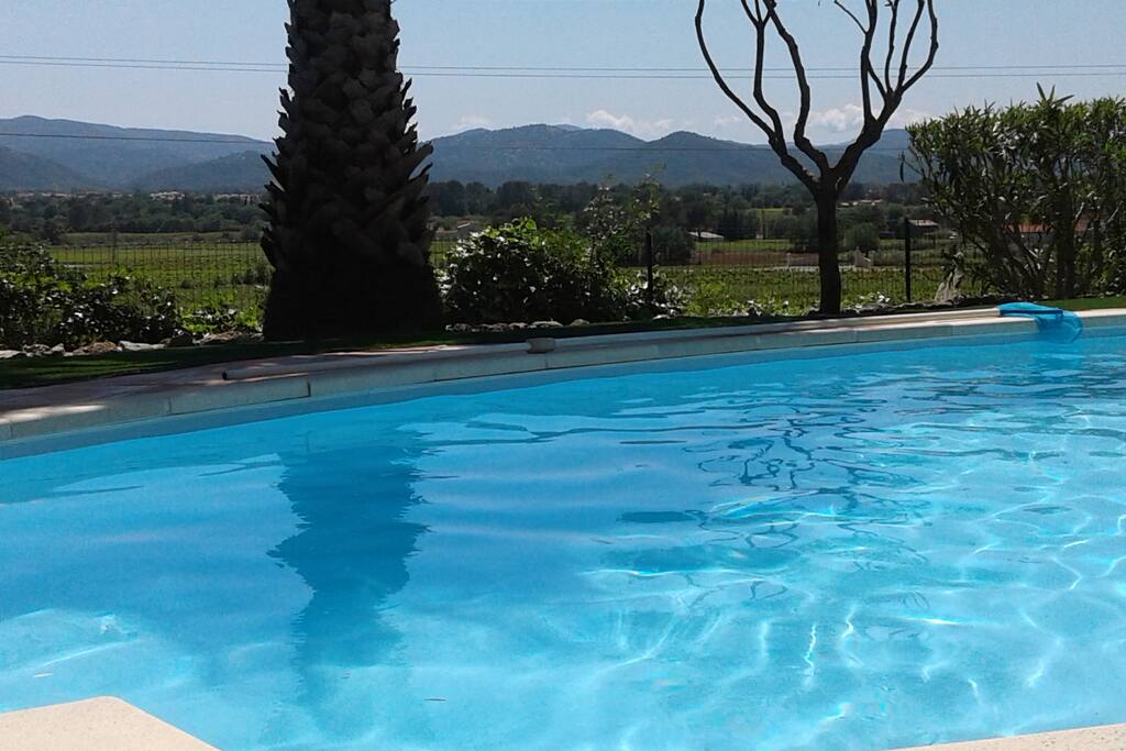 Piscinev