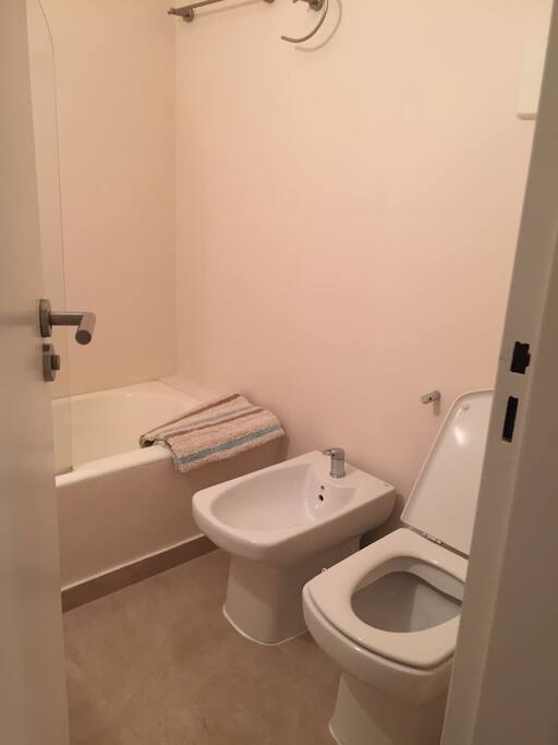 Full Bath with Bidet