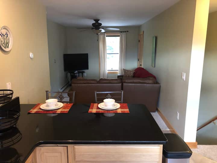 Hikers Get-away (1 Br Near At - W/views) - Grafton Notch State Park, Newry