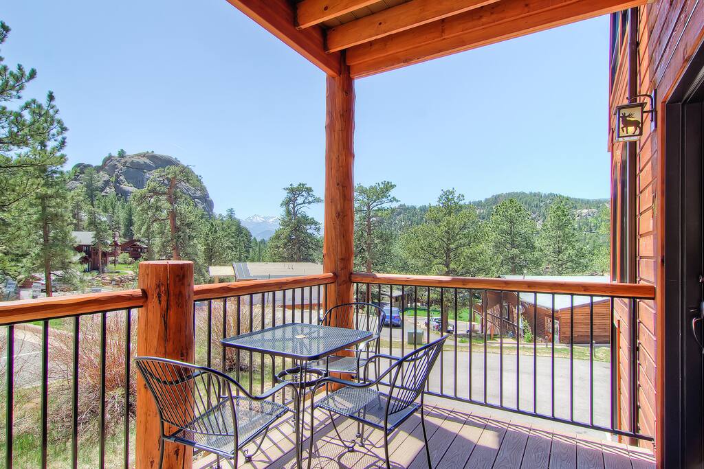 Chair,Furniture,Deck,Porch,Balcony
