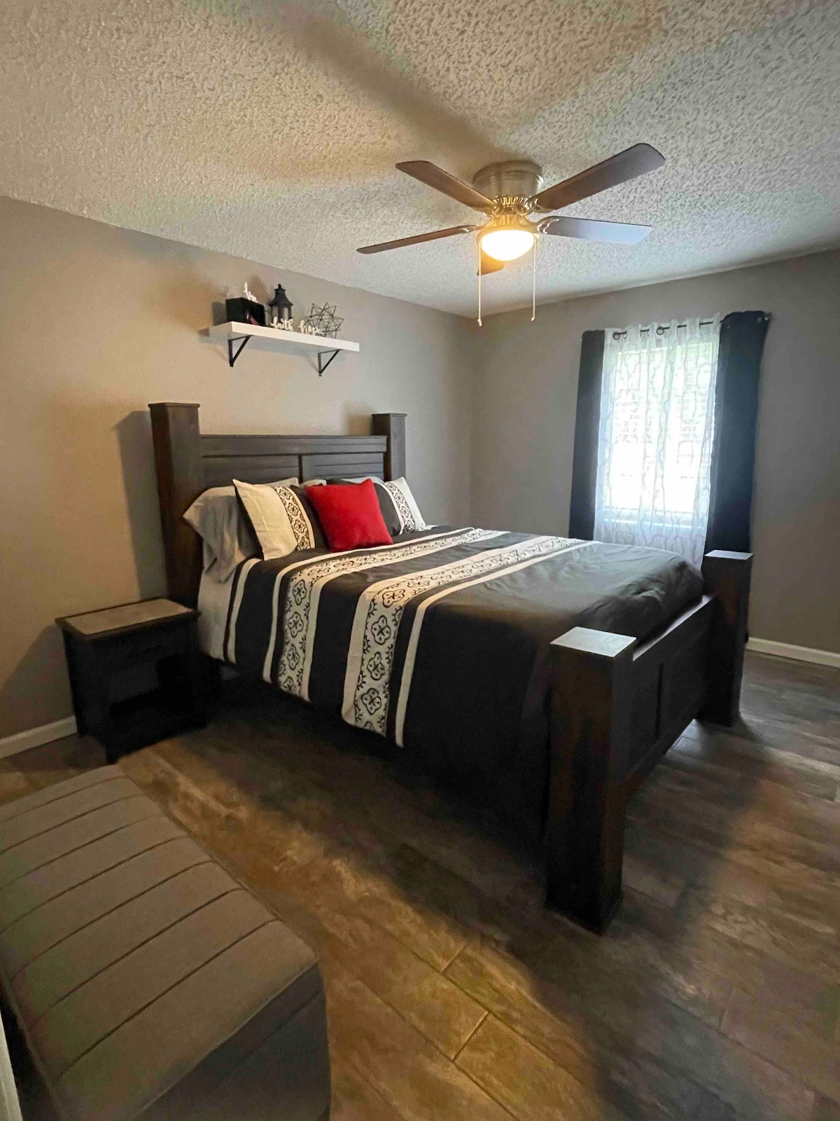 საძინებელი 2