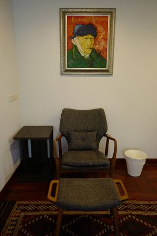 Cozy & Spacious 6BR House Central Bangkok gallery image 2