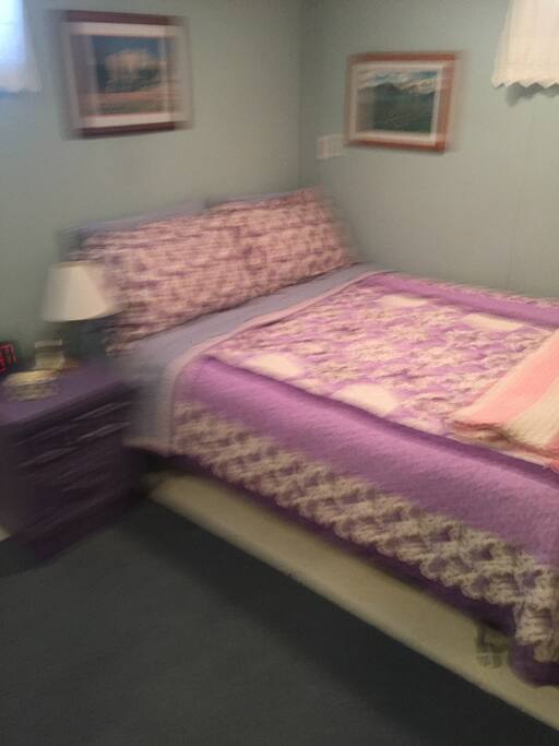 Bedroom. Queen bed.