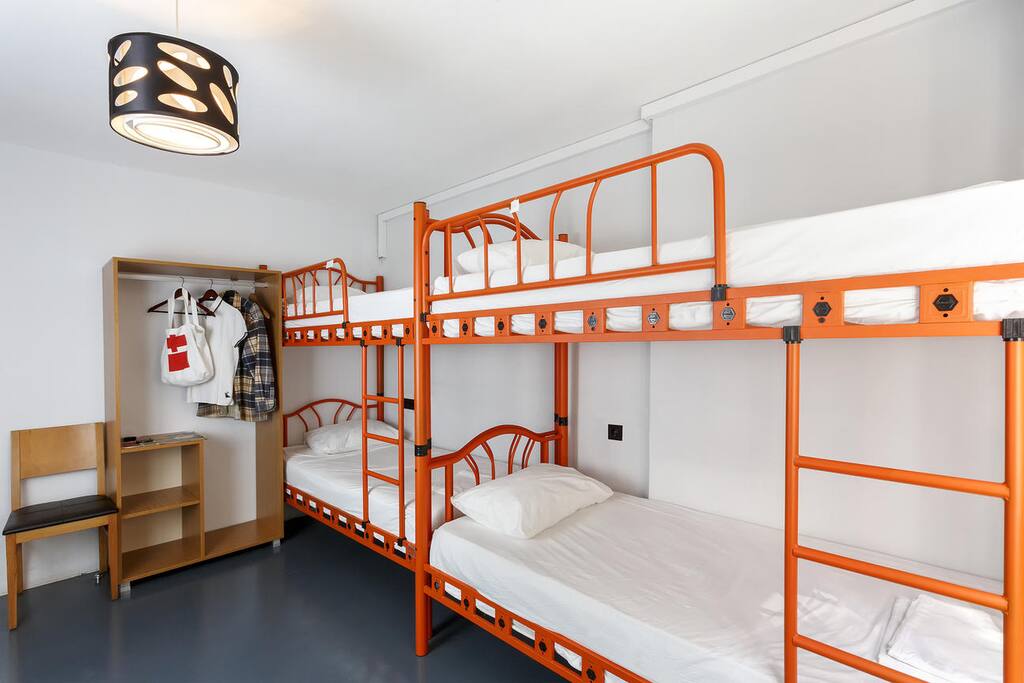4 Bed Female Ensuite Dorm