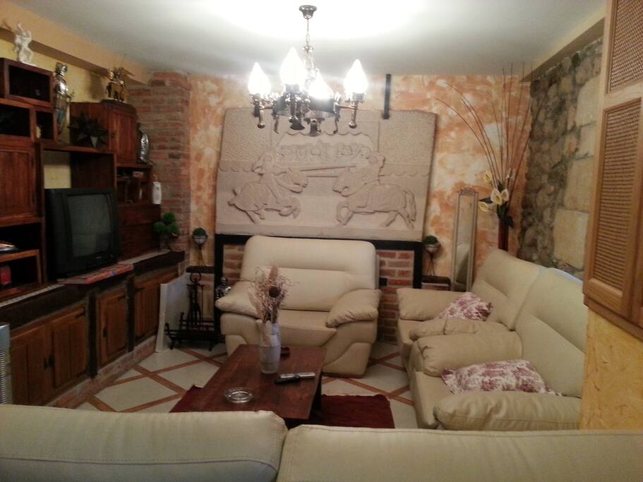 SALON